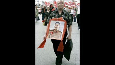 Russlands Sicht auf Stalin - verehrt und lebhaft diskutiert trotz antikommunistischer Attacken
