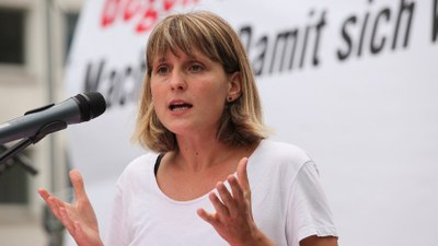 Stimmungsumschwung formiert sich gegen die Rechtsentwicklung der Regierung: Herausforderungen annehmen - Kräfte stärken!