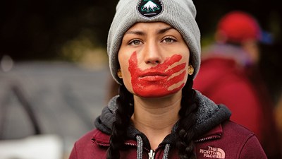 Kein reaktionärer „Rollback!“ – Frauen kämpfen weltweit gegen Rechtsentwicklung der Regierungen