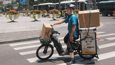 Ein kapitalistischer Logistikkonzern wirft die Frage nach der materiellen Vorbereitung des Sozialismus auf