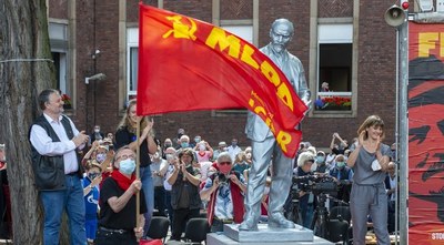 Lenin ist in Gelsenkirchen:  „Heute haben wir ein deutliches Signal gegen den Antikommunismus gesetzt!"