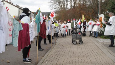 Volle Solidarität und Unterstützung für den Kampf der ver.di-Kolleginnen und -Kollegen