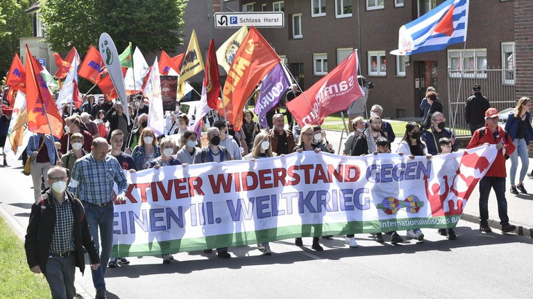 Eine neue Qualität der Weltkriegsvorbereitung - Solidarität mit den Antikriegsprotesten in Russland und der Ukraine! Am 1. Oktober nach Berlin gegen imperialistischen Krieg, Preisexplosion und Gasumlage!