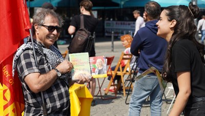 Literaturoffensive in einem politisierten und komplizierten Wahlkampf