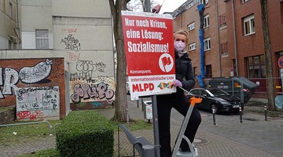 Internationalistische Liste/MLPD hängt in NRW 15.000 neue Wahlplakate auf.  Im Mittelpunkt: „Aktiver Widerstand gegen einen Dritten Weltkrieg“