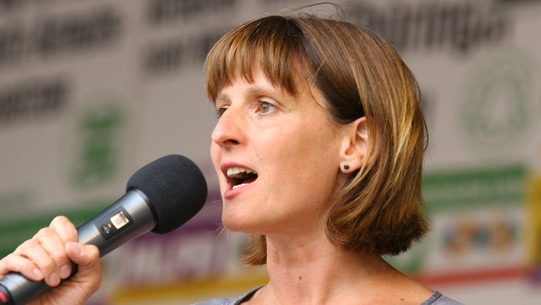 Redebeitrag von Gabi Fechtner auf der Montagsdemonstration in Essen am 08.08.2022, anlässlich des Hiroshima-Gedenktags