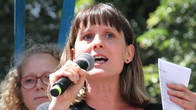 Gabi Fechtner auf der Demo gegen das Polizeigesetz NRW