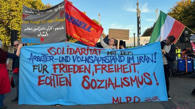 Solidarität mit den Massenkämpfen im Iran